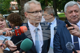 Русе - Николай Денков - форум