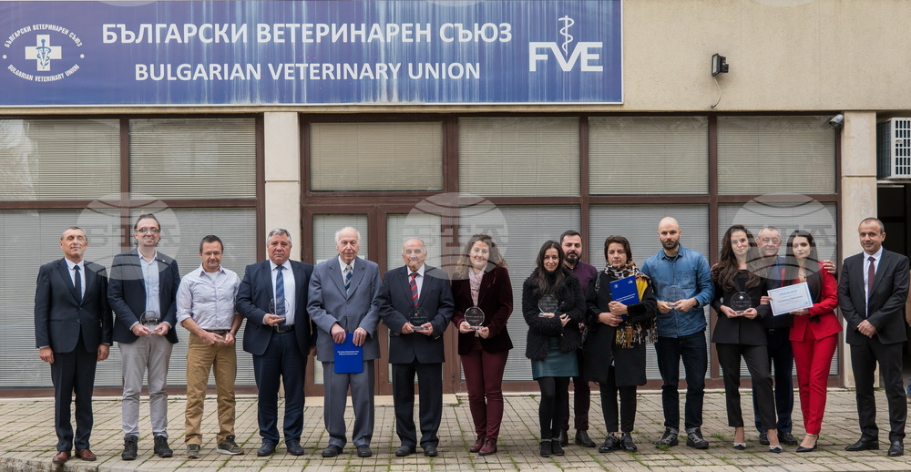 Доказани професионалисти получиха отличие „Ветеринарен лекар на 2023 година“