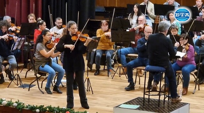 Испанска класическа музика ще звучи на Коледния концерт на Сливенския симфоничен оркестър