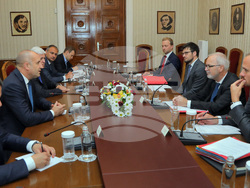 Държавният глава Румен Радев проведе среща с президента на Европейската инвестиционна банка Вернер Хойер