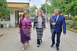 Ловеч - конференция - френски език - Илияна Йотова