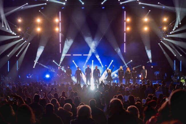 Лили Иванова - концерт