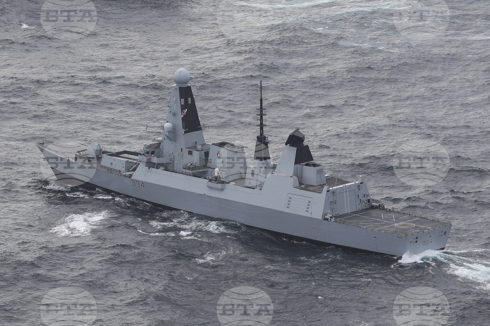 Великобритания изпраща разрушител и два хеликоптера в Кипър след атаки срещу британска военна база на острова