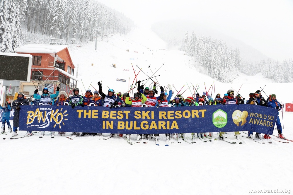 Община Банско: Хиляди се стекоха на Бъндеришка поляна за началото на ски сезон 2023 – 2024