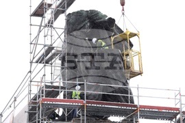 Паметник на съветската армия - демонтаж