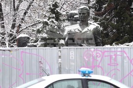 Паметник на съветската армия - демонтаж