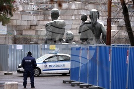 Паметник на съветската армия - демонтаж