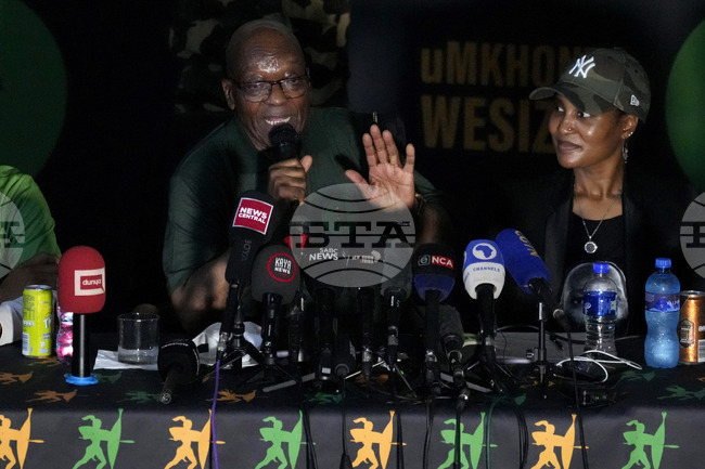 Дъщерята на бившия президент Джейкъб Зума напусна парламента на Южна Африка заради обвинения за набиране на бойци за Русия 