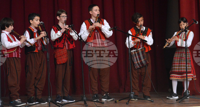 Варна - събор на народното творчество - етап