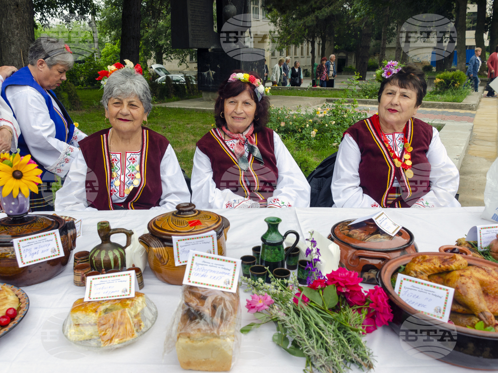 Село Крушари - Празник на гърнетата – Снимка: Александра Антонова