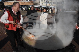 Димитровград - "Коледна трапеза" - инициатива