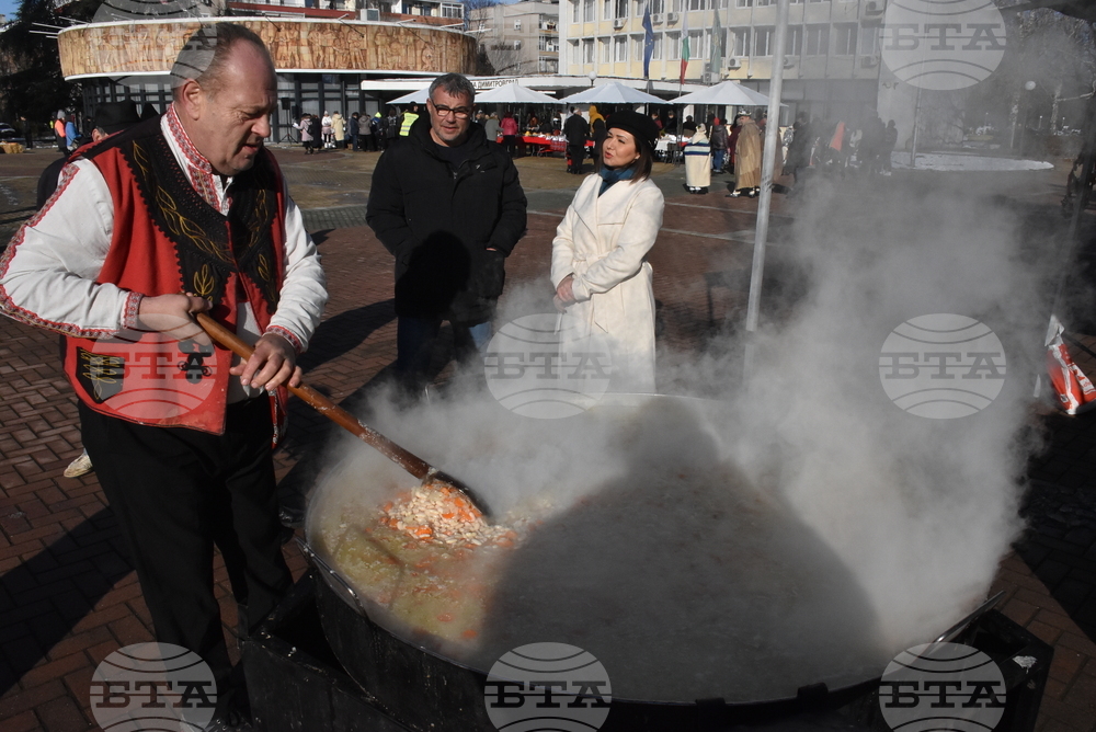 Димитровград - "Коледна трапеза" - инициатива