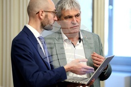 Парламент - Комисия по бюджет и финанси - заседание