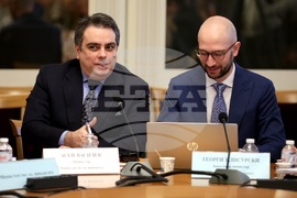 Парламент - Комисия по бюджет и финанси - заседание