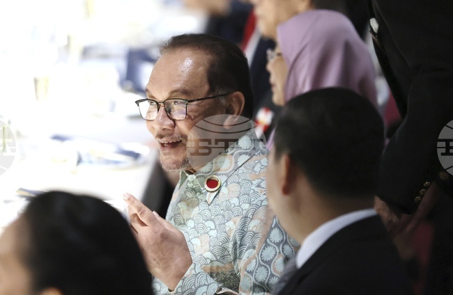 Малайзийският премиер Ануар Ибрахим ще бъде на официално посещение в Турция от днес до четвъртък