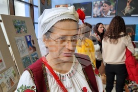 Румъния - Ден на националните малцинства - Лина Енеа