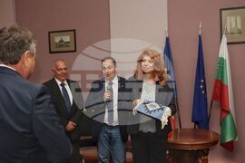 Румъния - Илияна Йотова - посещение 