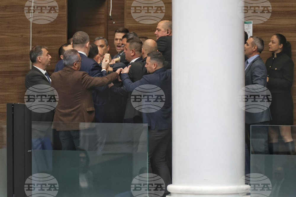 Парламент - извънредно заседание