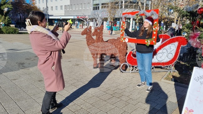 Търговище - инициатива - „Една снимка = една детска усмивка"