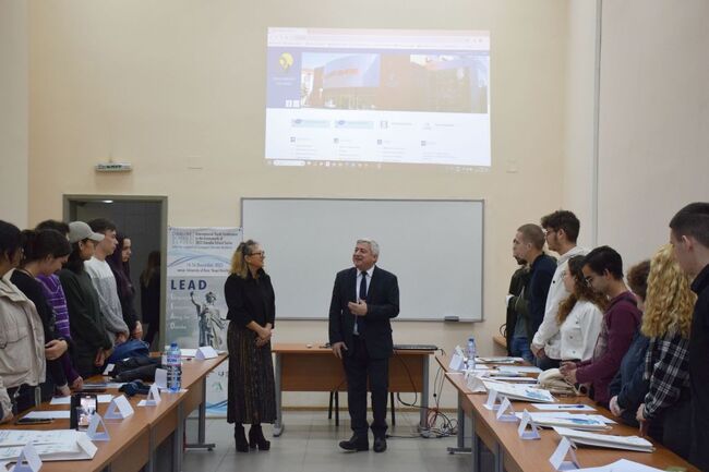 Русенски университет „Ангел Кънчев“: Младежка конференция в Русенския университет обсъжда ролята на езиците в националното изграждане в Европа и Дунавския регион 