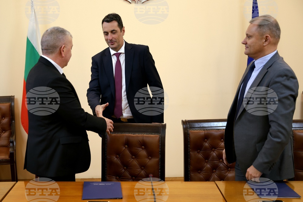 Министерство на транспорта - подписване