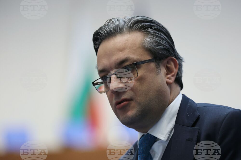 Парламент - извънредно заседание