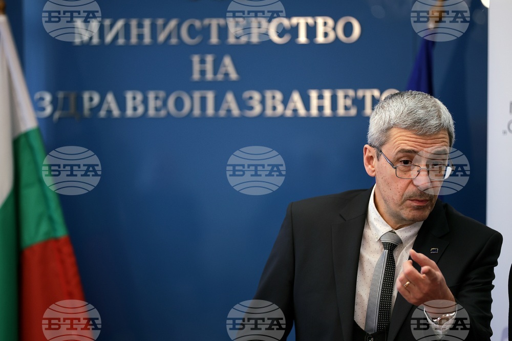 Министерството на здравеопазването - пресконференция - осигуряване на въздушни превози