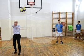 СУ „Акад. Никола Обрешков“ - министри - посещение