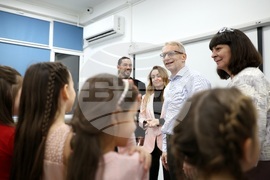 СУ „Акад. Никола Обрешков“ - министри - посещение