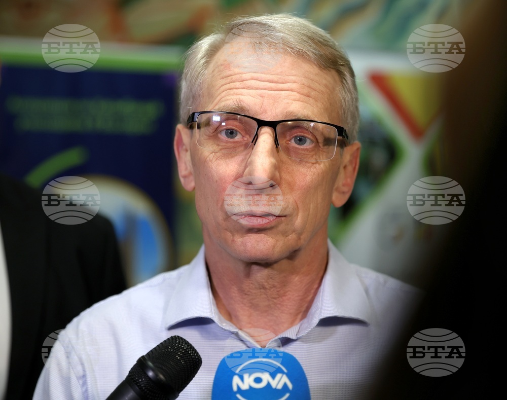 СУ „Акад. Никола Обрешков“ - министри - посещение