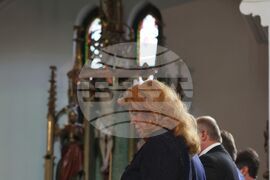 Румъния - Илиана Йотова - Винга - църква „Св. Троица“ - литургия 