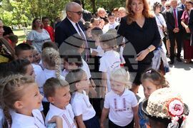 Румъния - Илияна Йотова - Винга - църква „Св. Троица“