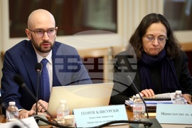 Парламент - Комисия по бюджет и финанси - заседание