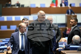 Парламент - извънредно заседание