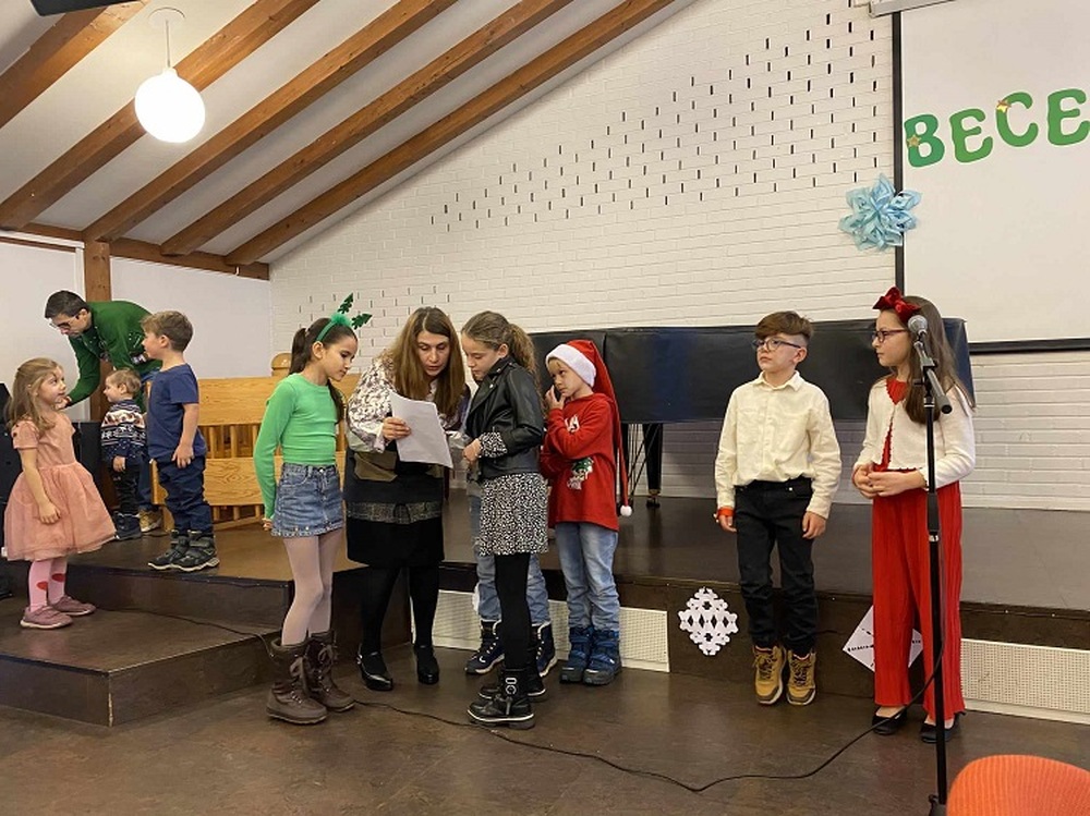 Българското училище „Родна реч“ в Осло ще организира днес коледна работилница и тържество