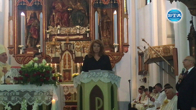 Илияна Йотова: Поколения наред храмът във Винга дава сила и самочувствие на много българи