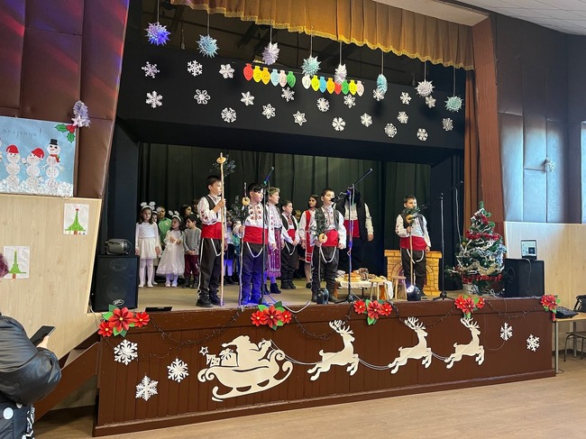 Община Русе обнови киносалона в Семерджиево