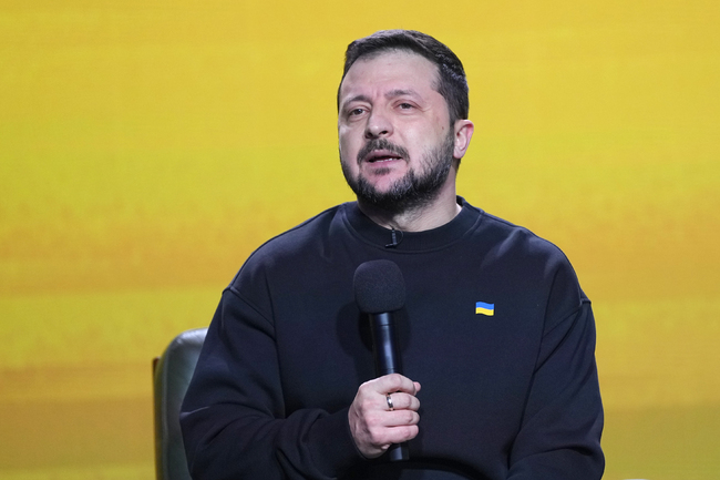 Зеленски каза, че иска скоро да се срещне с Орбан, за да намери решения на разногласията между Украйна и Унгария