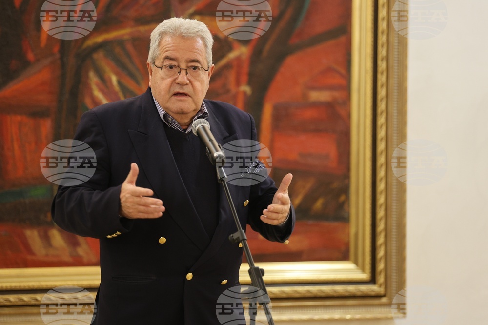 Антон Дончев - роман - представяне