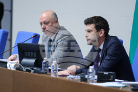 Парламент - заседание