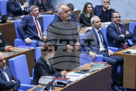 Парламент - заседание