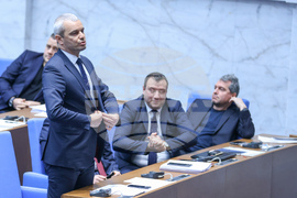 Парламент - заседание