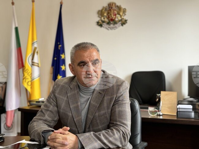 Всяко мое действие е водено от намерението да намеря работещи решения за реалните проблеми, каза кметът на община Гурково Кънчо Папазов