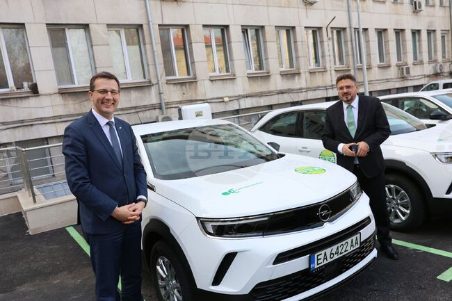 БТА - електромобили - Кирил Вълчев - Станислав Анастасов