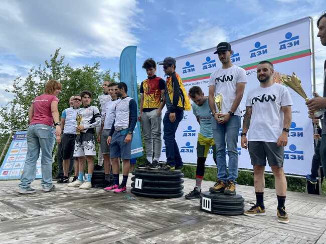 Цветан Иванов спечели планинското състезание по колоездене "XCM Sliven Rocks" в Сливен