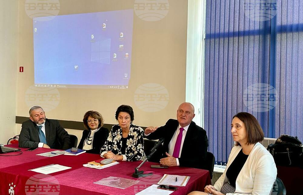 Министерство на образованието и науката: През януари стартират първите конкурси за училищни директори