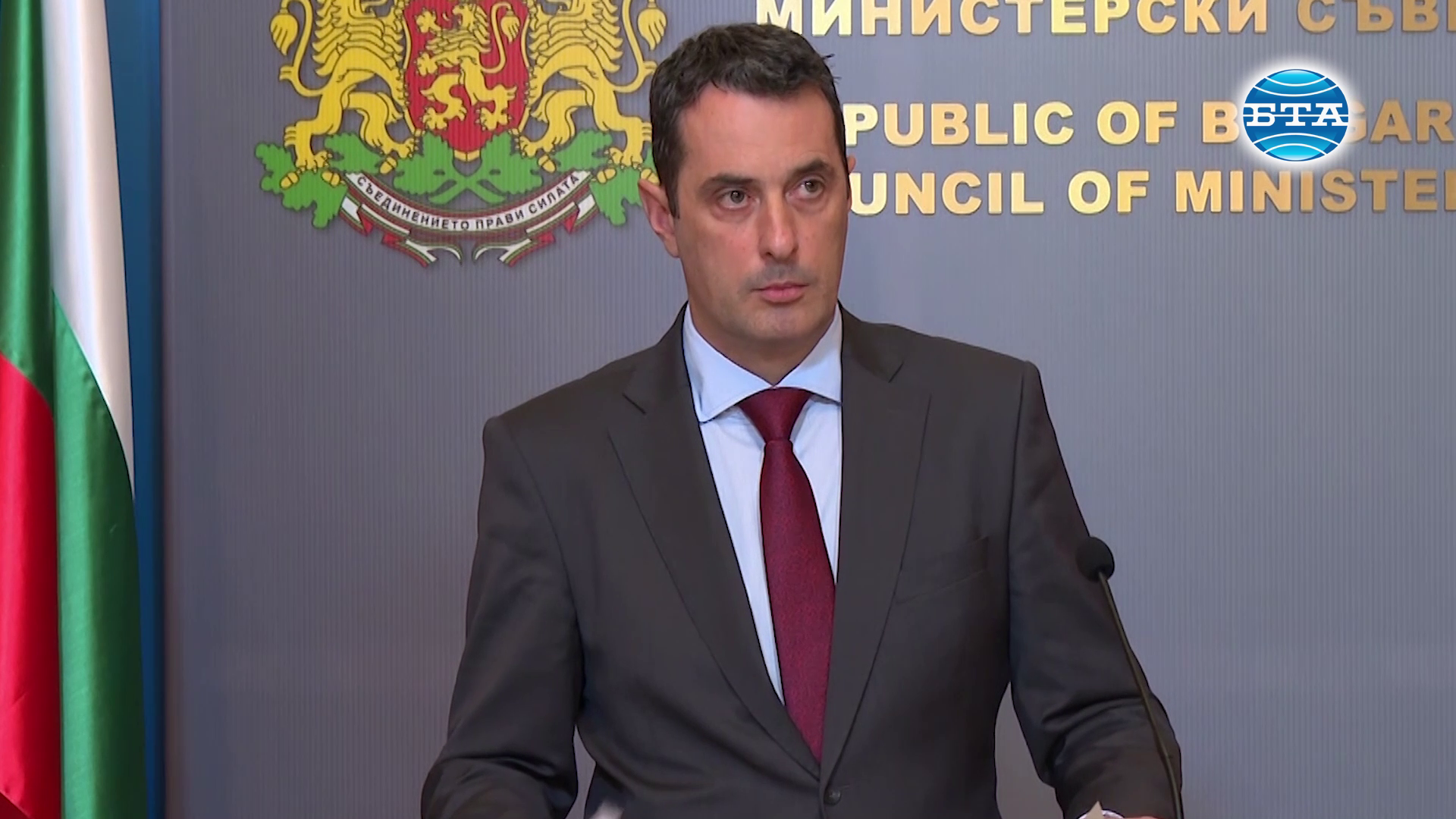 Учениците до 14-годишна възраст ще пътуват безплатно в градския транспорт, съобщи министър Георги Гвоздейков