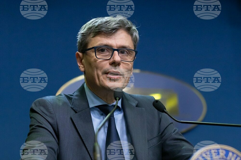 Румъния иска да финансира производството на батерии и фотоволтаични панели чрез плана за възстановяване и устойчивост