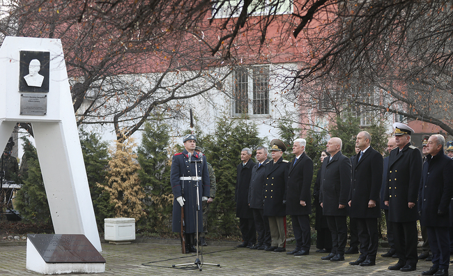 Министър Тодор Тагарев: Помним героичния подвиг на капитан Димитър Списаревски 