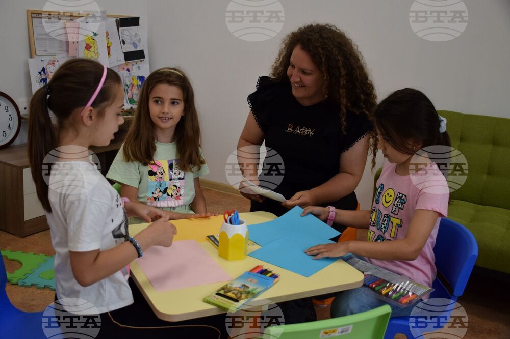 Симитли - детски кът - работно място